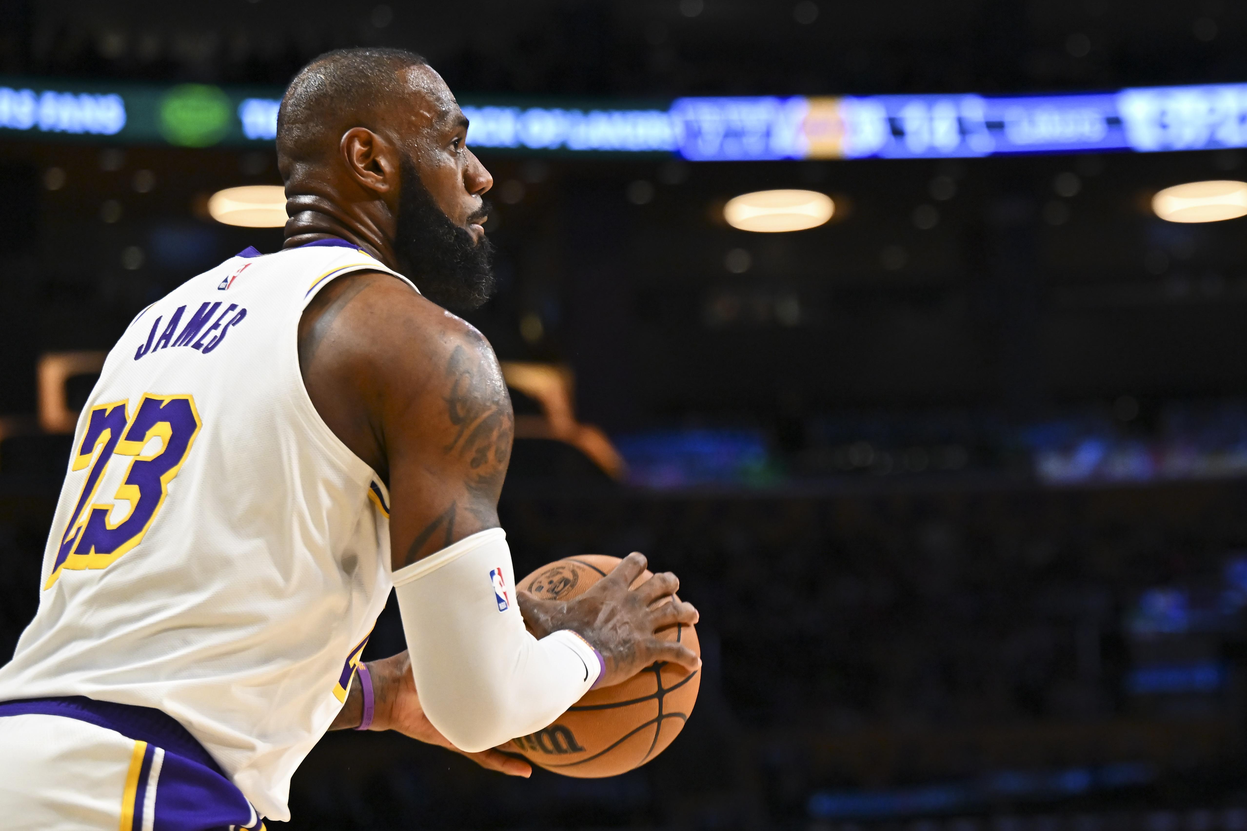 格里芬:詹姆斯进联盟时我在高中 我退役了他居然还在打