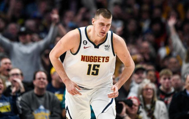 百家乐真人-《TA》半程打分西部篇：掘金灰熊收获A-，太阳仅获D+